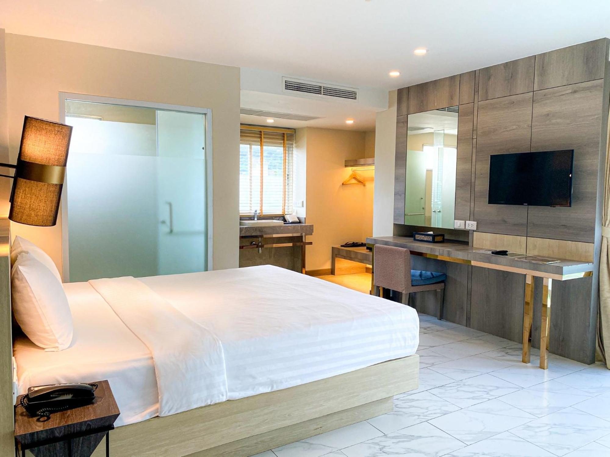 Andakira Hotel - Sha Extra Plus Patong Exteriér fotografie