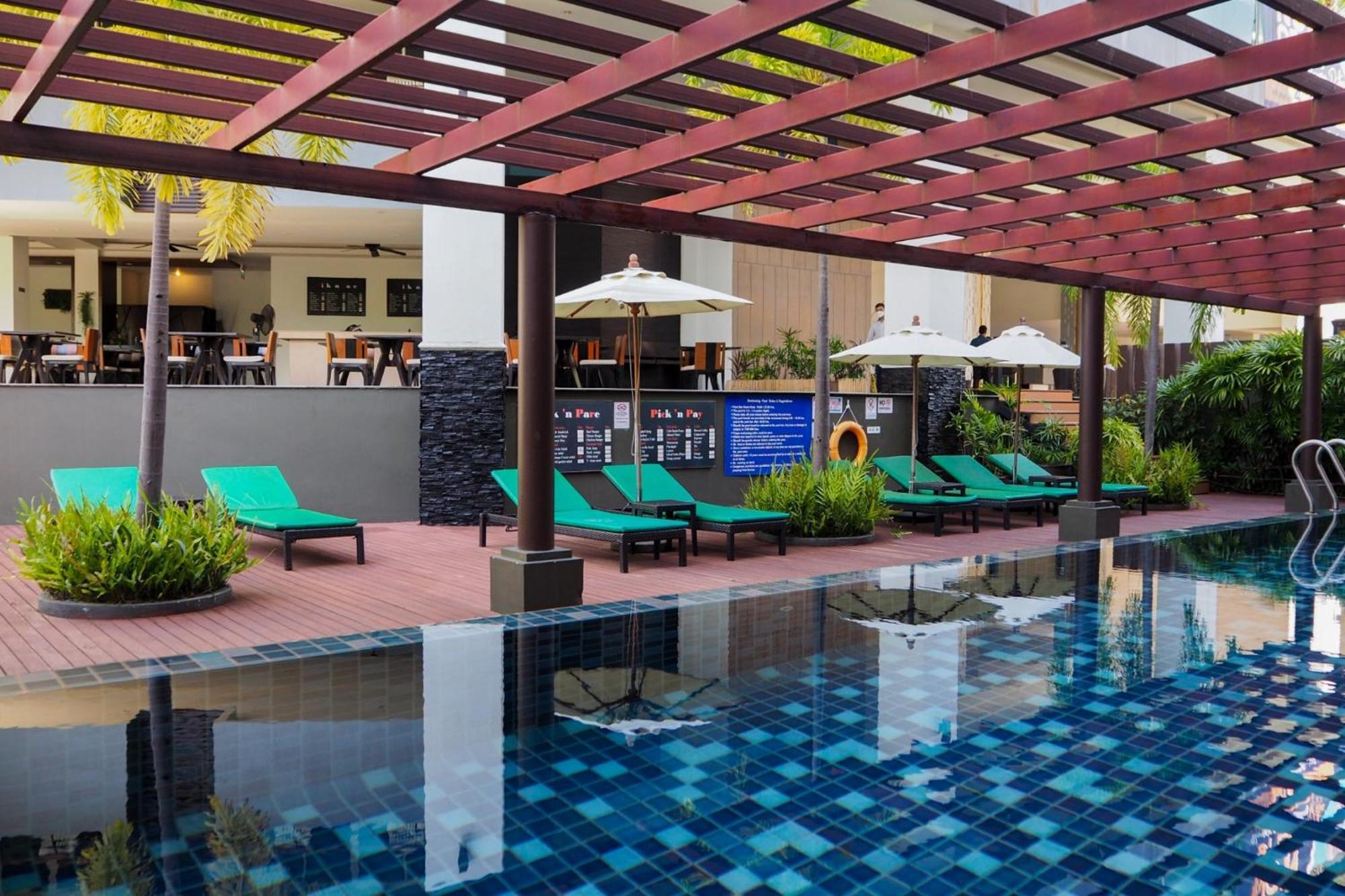 Andakira Hotel - Sha Extra Plus Patong Exteriér fotografie