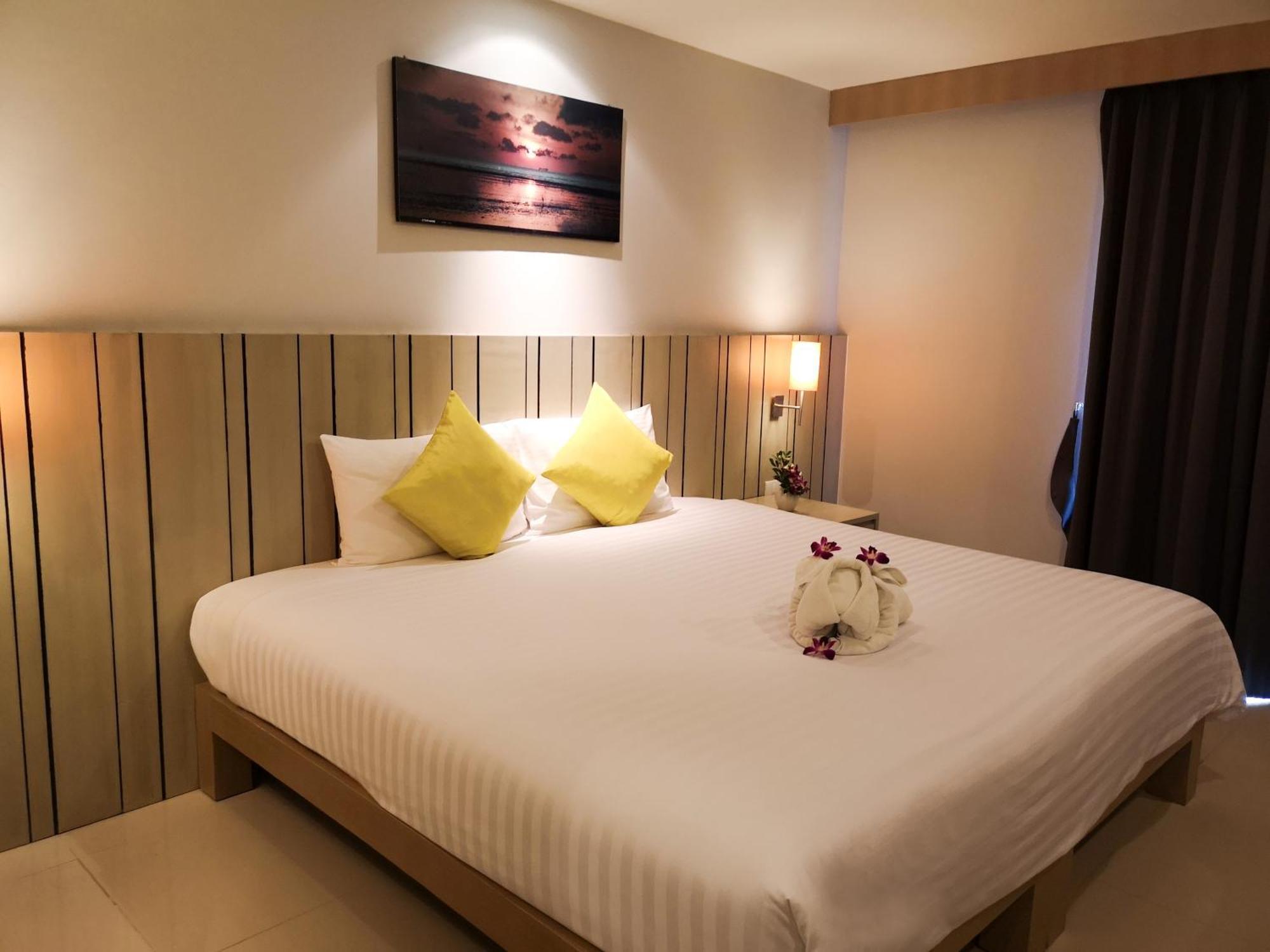 Andakira Hotel - Sha Extra Plus Patong Exteriér fotografie